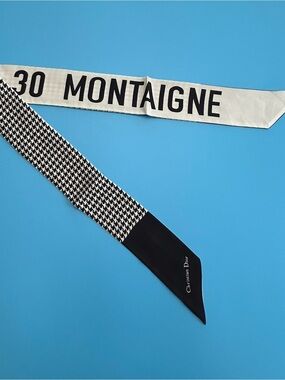 Christian Dior 30 Montaigne Mitzah Silk Twill Scarf Black Ivory Houndstooth